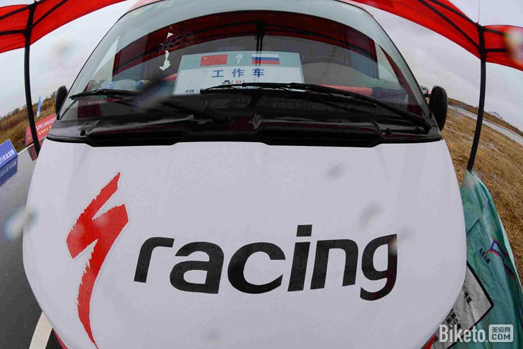 �ڶ��조��Ϲ�ӵ����ж����г�������