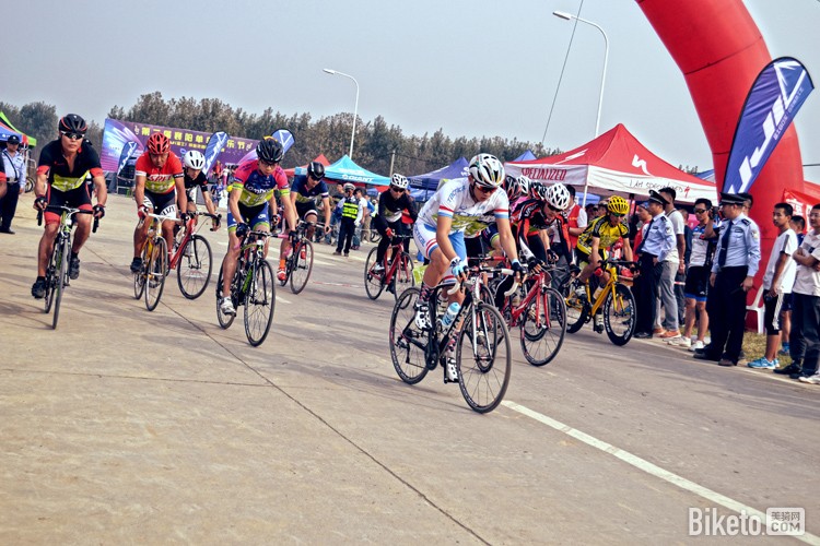 第二届襄阳单车音乐节,FUJI(富士)杯中国襄阳环渔梁州自行车赛 第二届襄阳单车音乐节,FUJI(富士)杯中国襄阳环渔梁州自行车赛