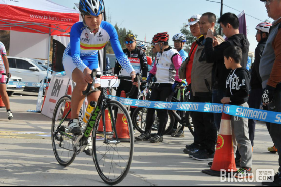 ����ITTʯ��ׯվ