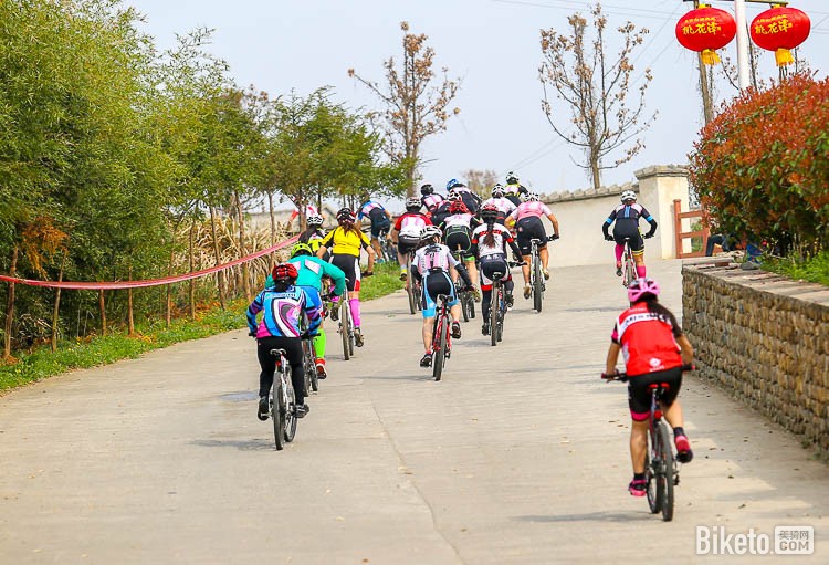 ���չ�·���г���,ɽ�����г�,ҵ�����г�����