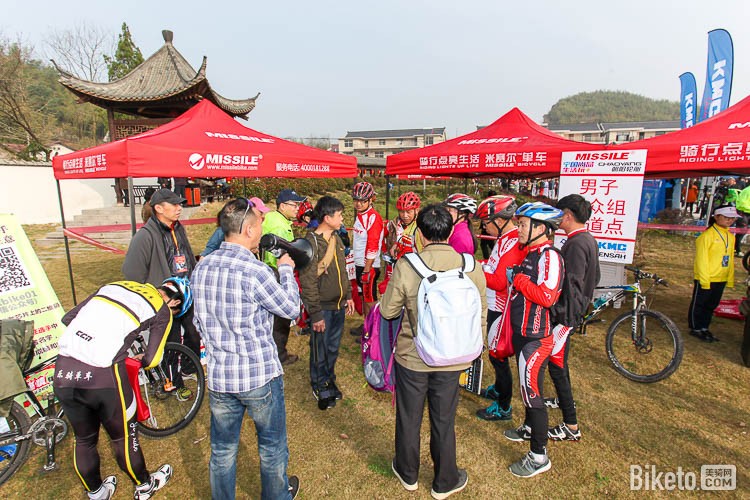 安徽公路自行车赛,山地自行车,业余自行车比赛 安徽公路自行车赛,山地自行车,业余自行车比赛