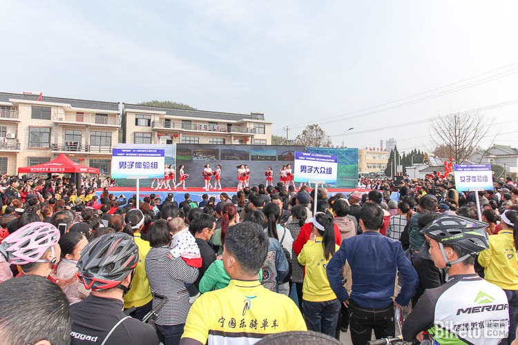 安徽公路自行车赛,山地自行车,业余自行车比赛 安徽公路自行车赛,山地自行车,业余自行车比赛