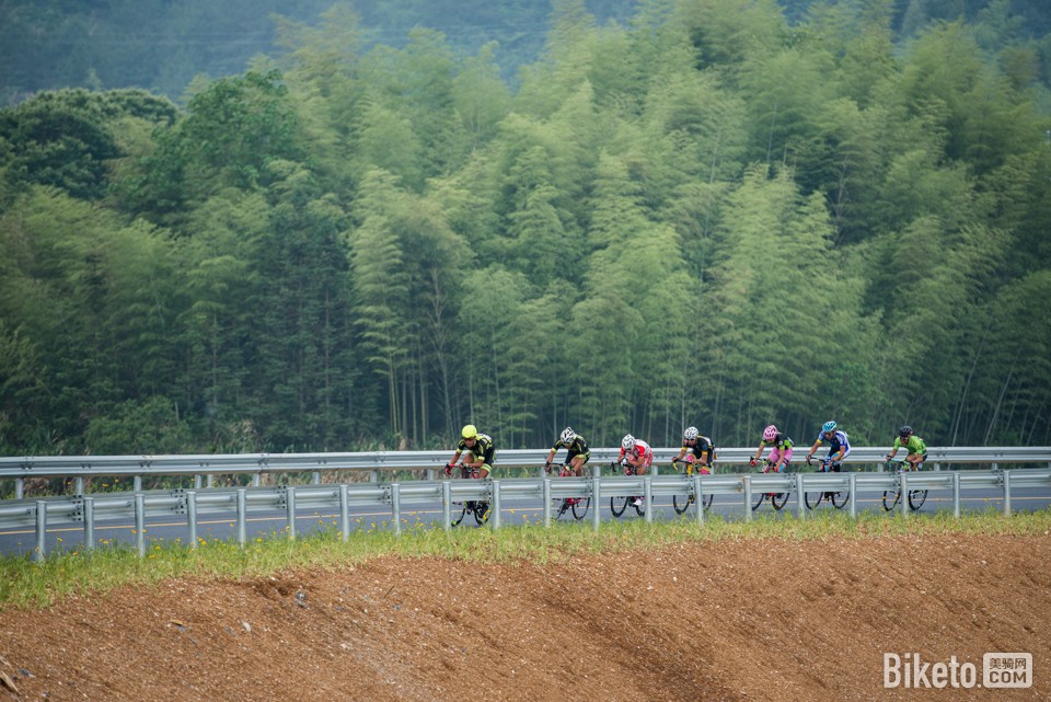 HEROS千岛湖格兰枫度 HEROS千岛湖格兰枫度