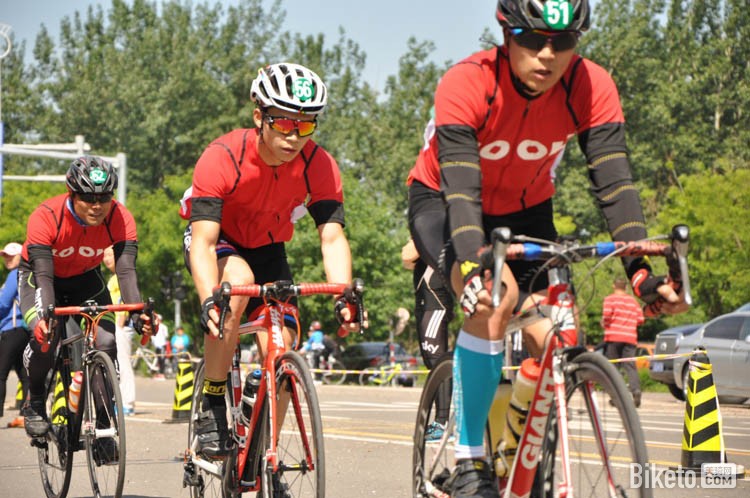 2016�ڶ��컷����ҵ�๫·���г����ڶ����������ʱ��