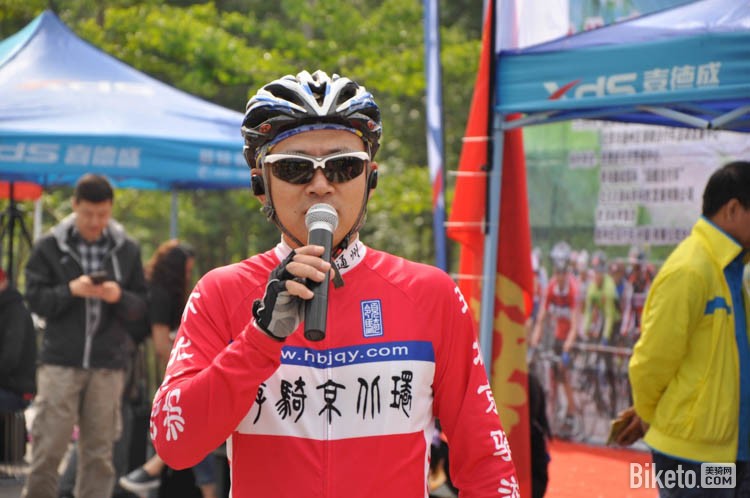 2016�ڶ��컷����ҵ�๫·���г����ڶ����������ʱ��