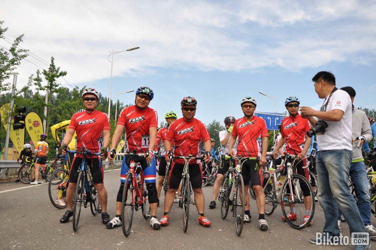 2016�ڶ��컷����ҵ�๫·���г����ڶ����������ʱ��