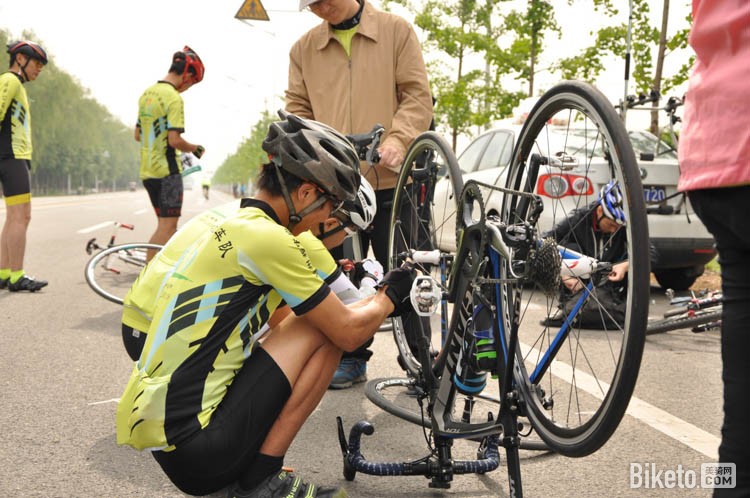 2016�ڶ��컷����ҵ�๫·���г����ڶ����������ʱ��