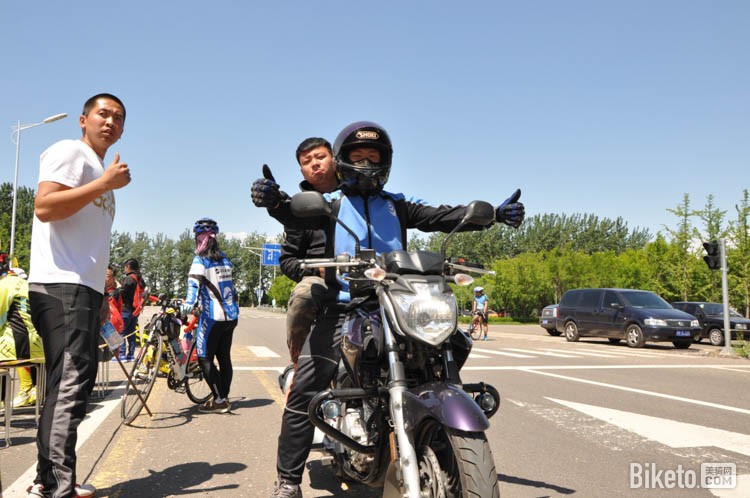 2016�ڶ��컷����ҵ�๫·���г����ڶ����������ʱ��