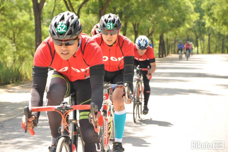 2016�ڶ��컷����ҵ�๫·���г����ڶ����������ʱ��