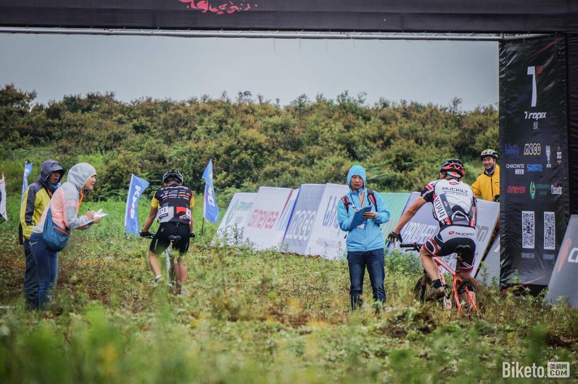 ��·�ˡ��ҷ�,ɽ�س�