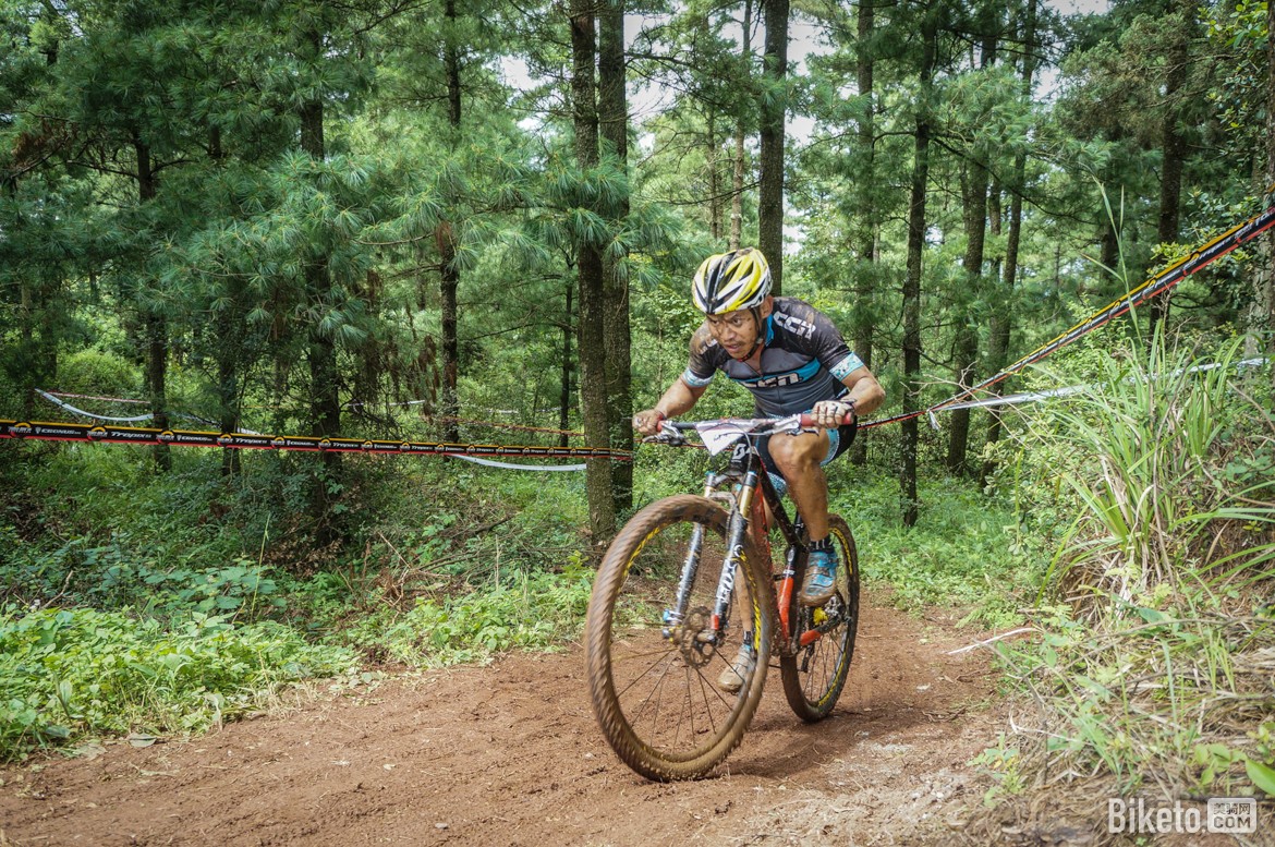 ��·�ˡ��ҷ�,ɽ�س�