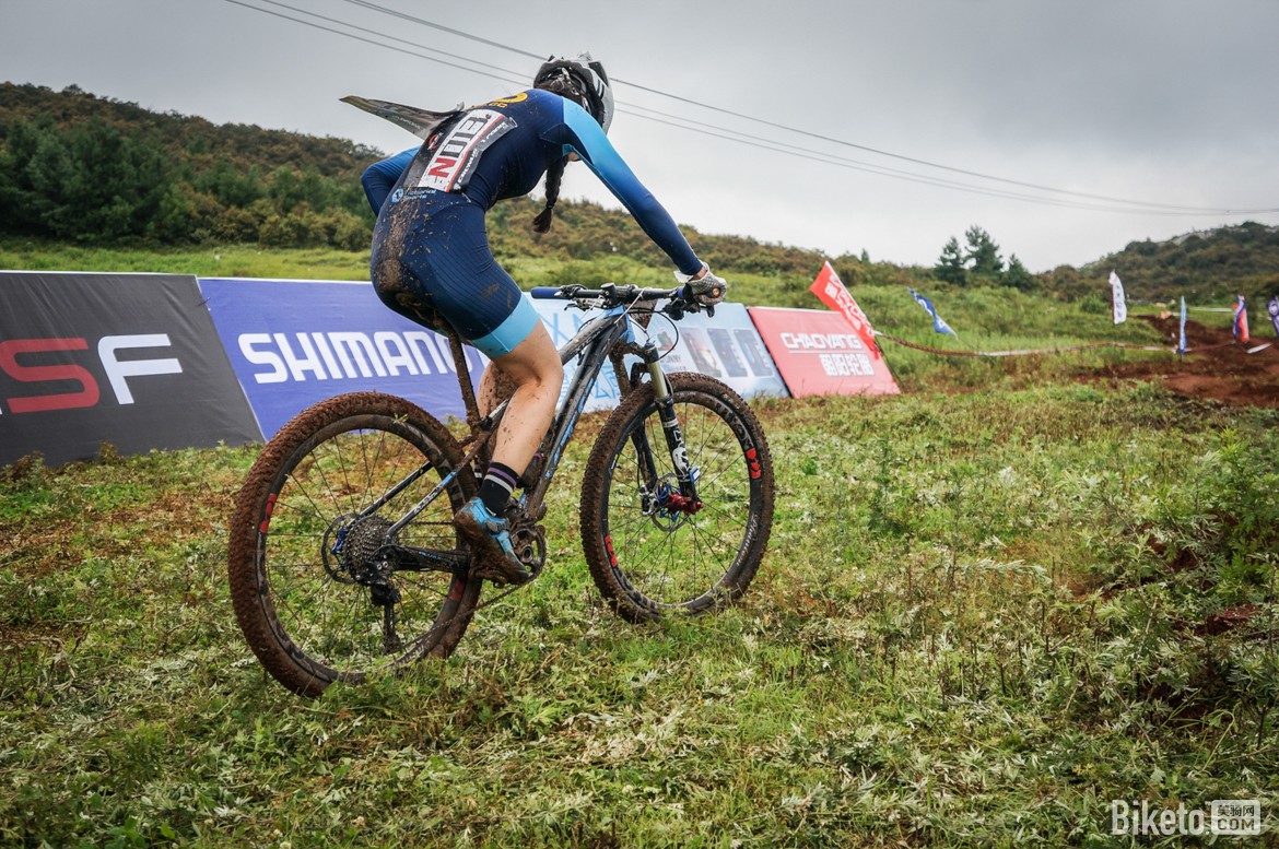 ��·�ˡ��ҷ�,ɽ�س�