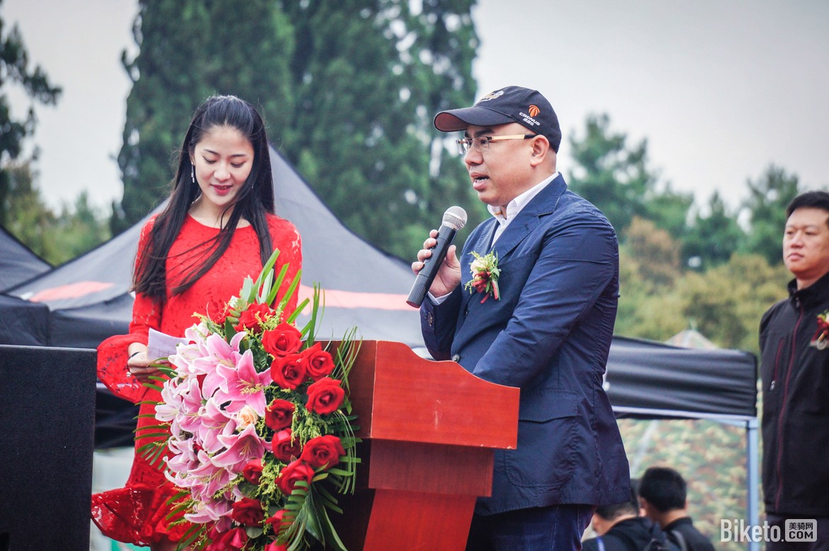 ��·�ˡ��ҷ�,ɽ�س�