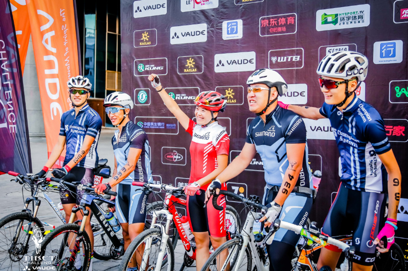 �ﴳ��·,��ͷվ