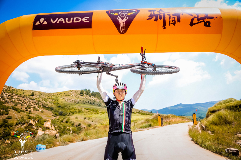 �ﴳ��·,��ͷվ