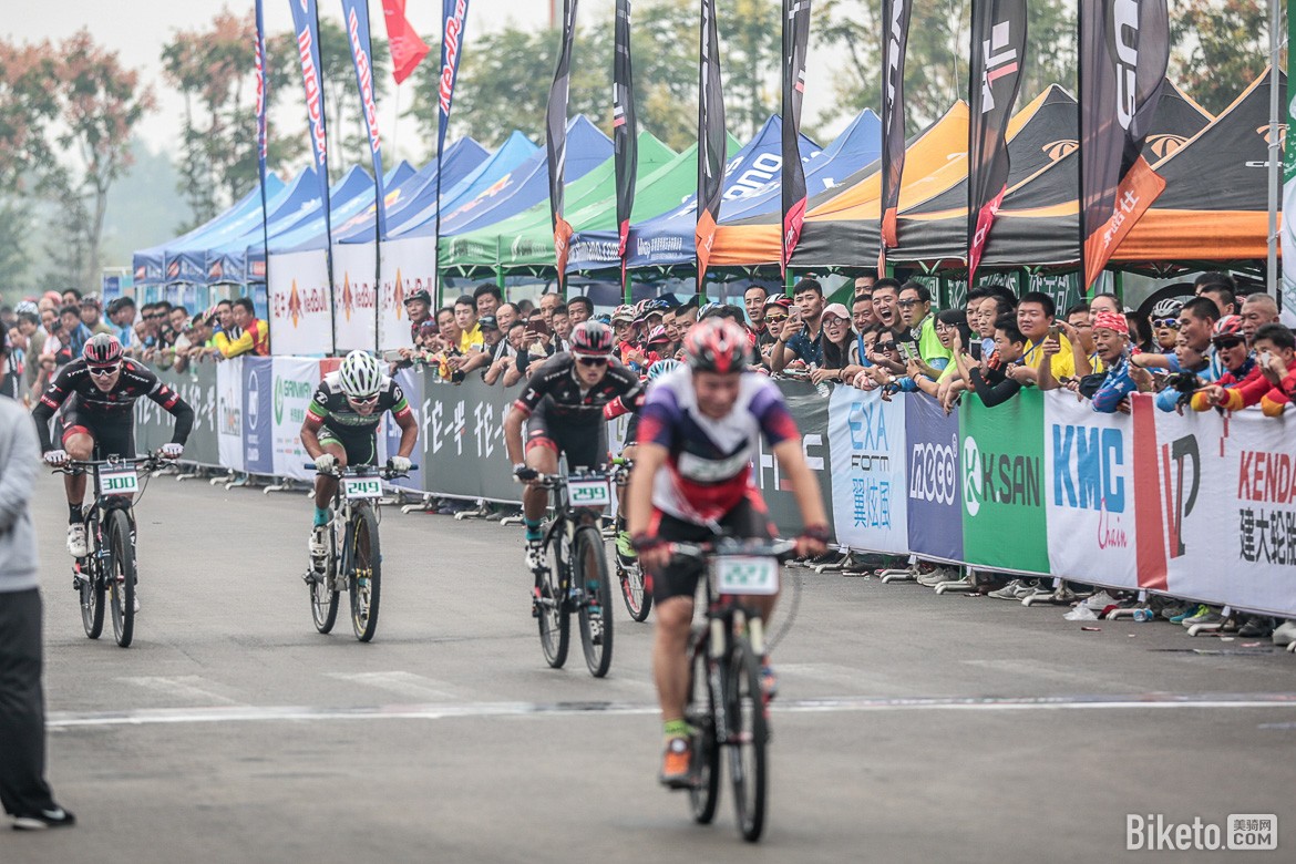 �ҷ�����