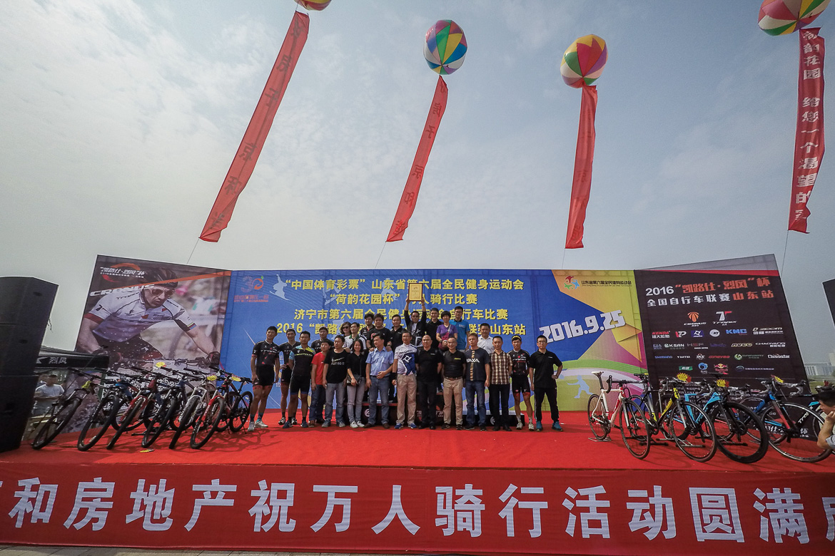 �ҷ�����