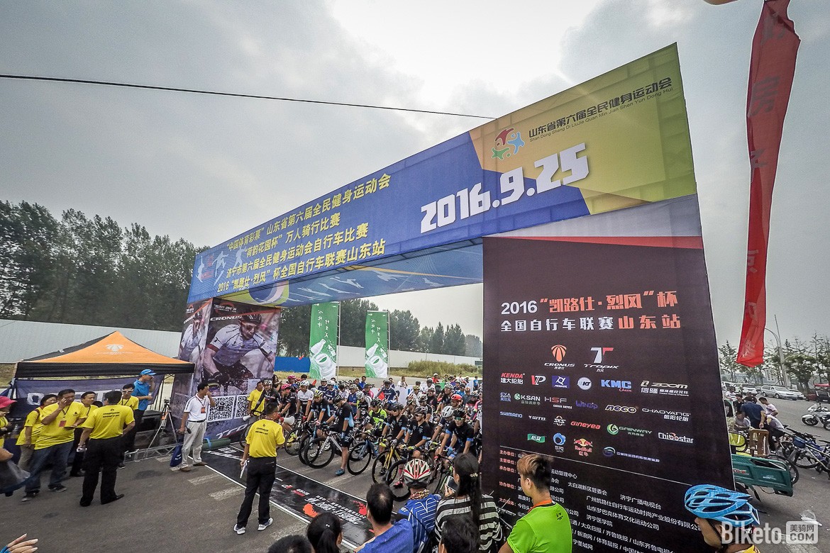 �ҷ�����