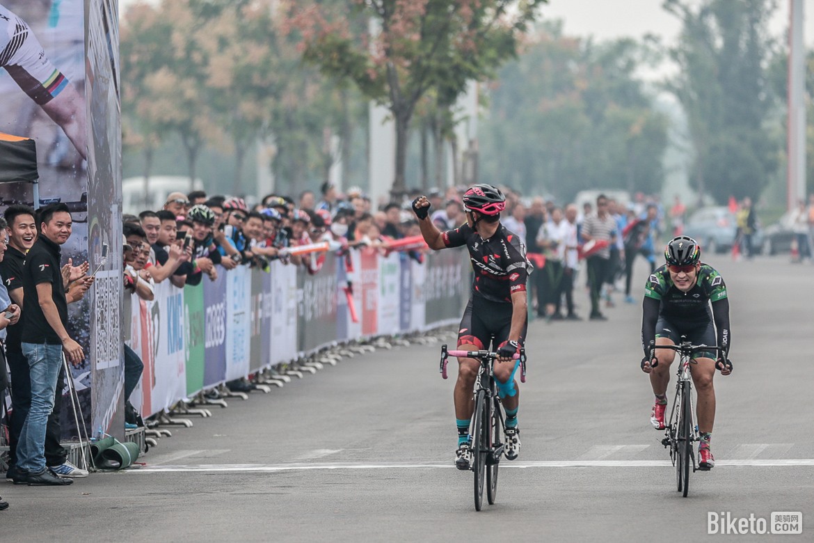 �ҷ�����