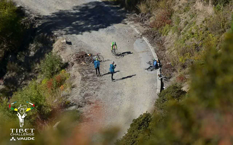 骑闯天路 骑闯天路