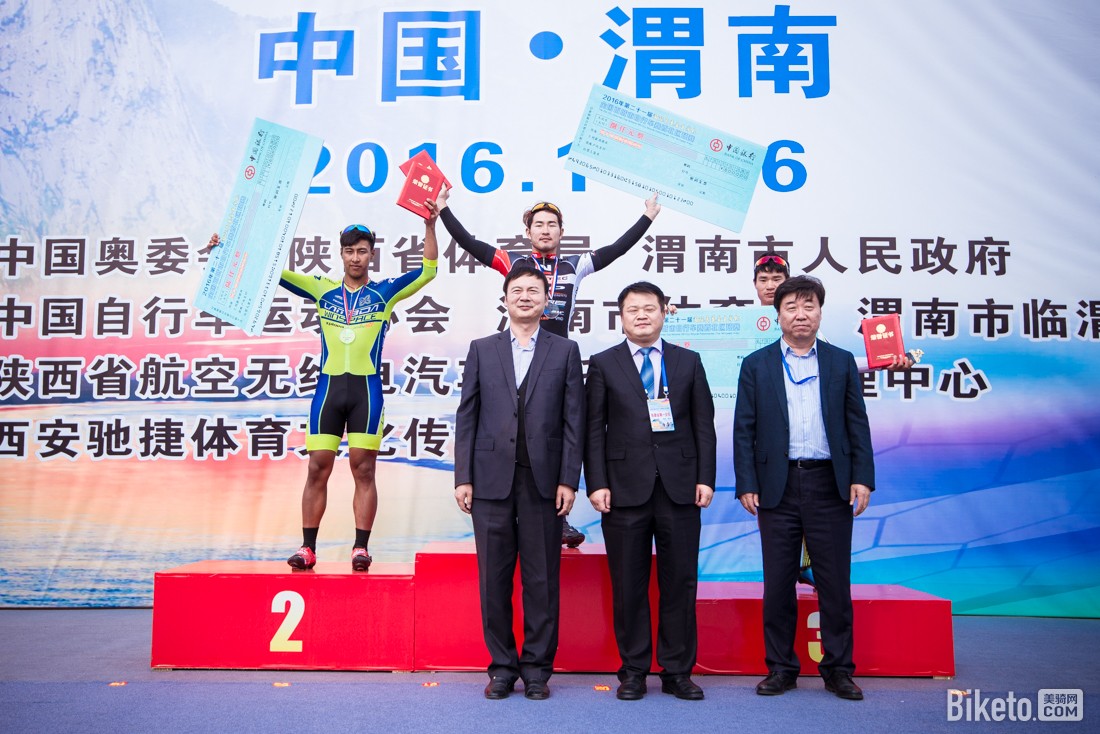 �ٳ������г���,���ʰ�ί����ϯ��,μ����