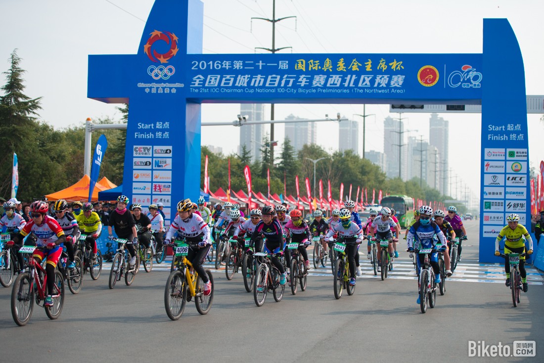 �ٳ������г���,���ʰ�ί����ϯ��,μ����