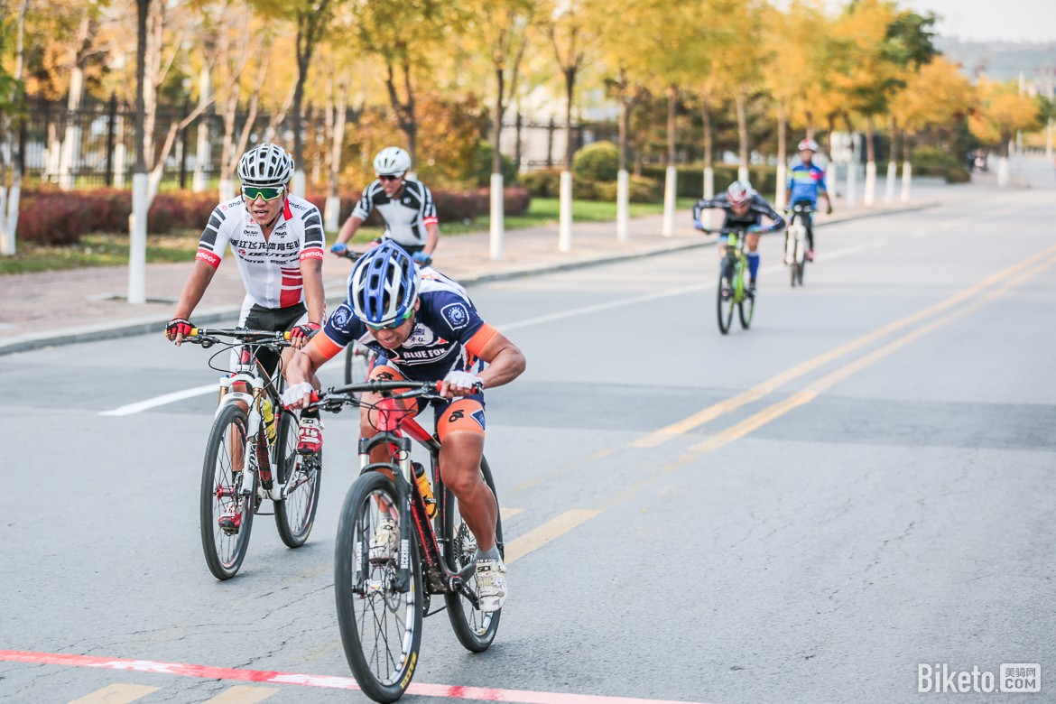 ��Ϫ,���г���