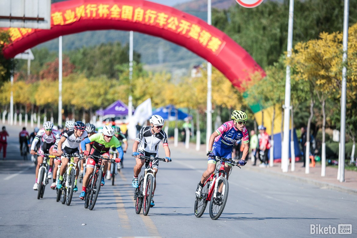 ��Ϫ,���г���