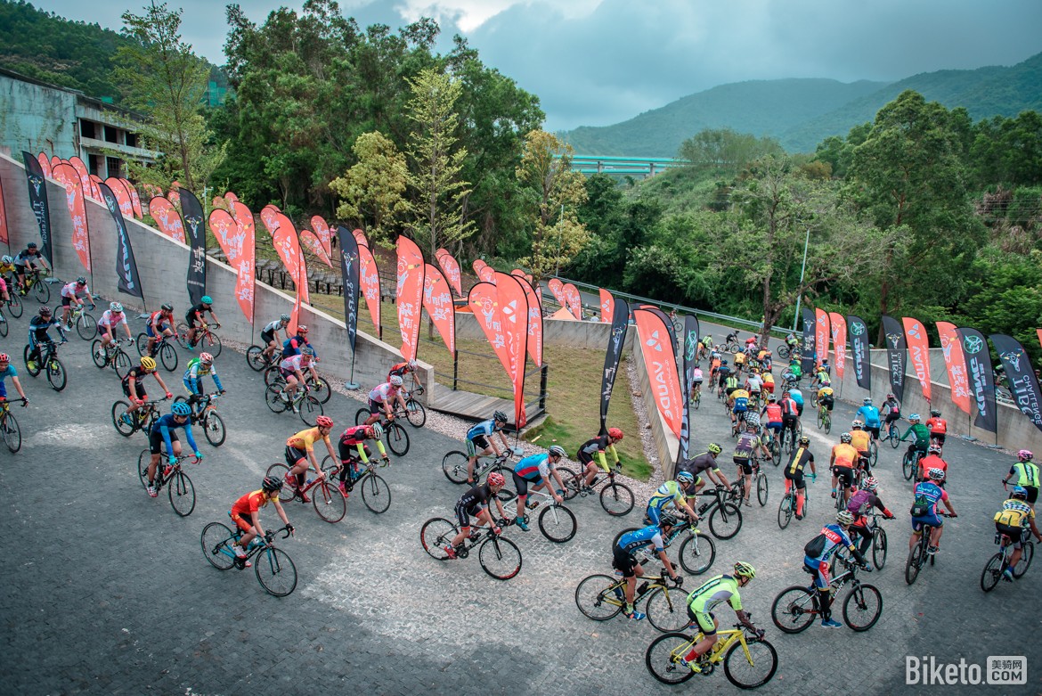 骑闯天路 骑闯天路