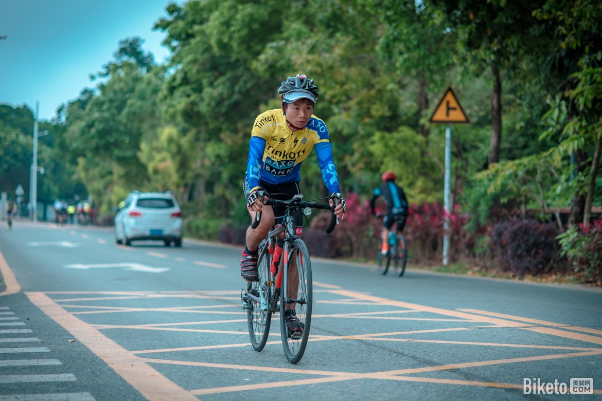 骑闯天路 骑闯天路