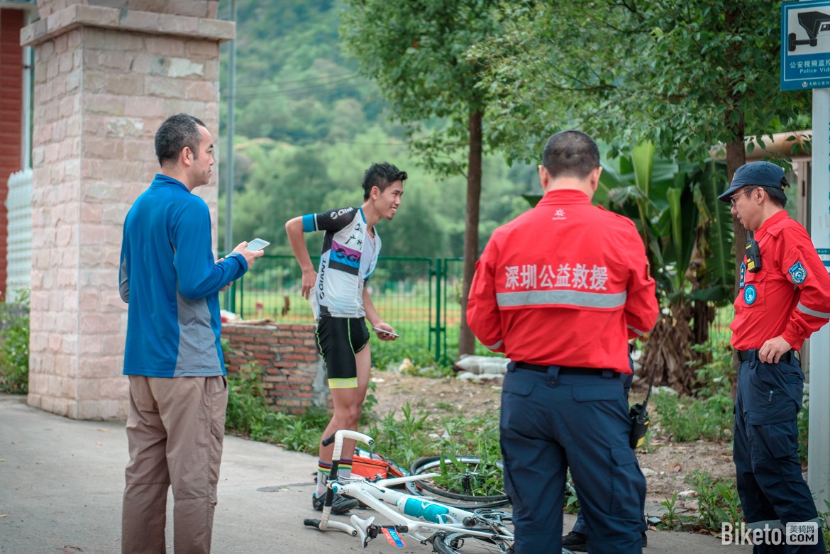 骑闯天路 骑闯天路