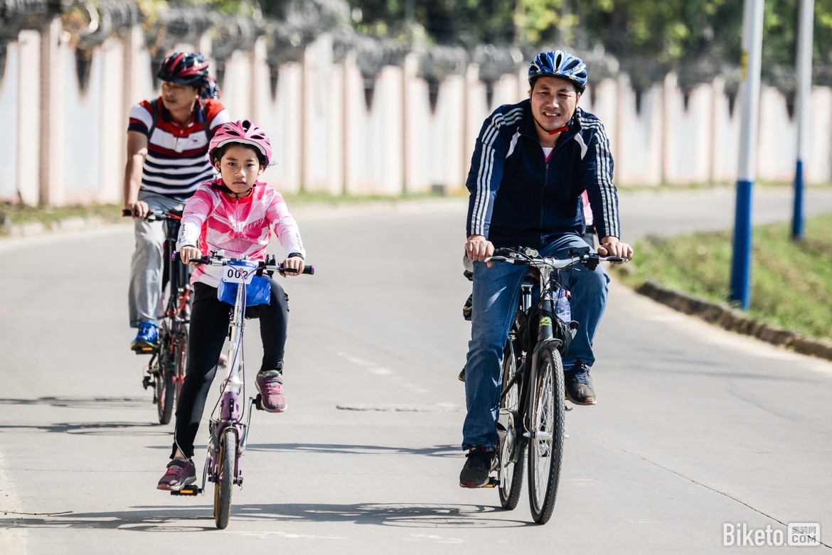 轮动全城千里达 轮动全城千里达