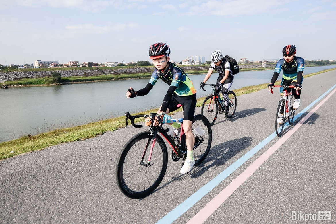 轮动全城千里达 轮动全城千里达