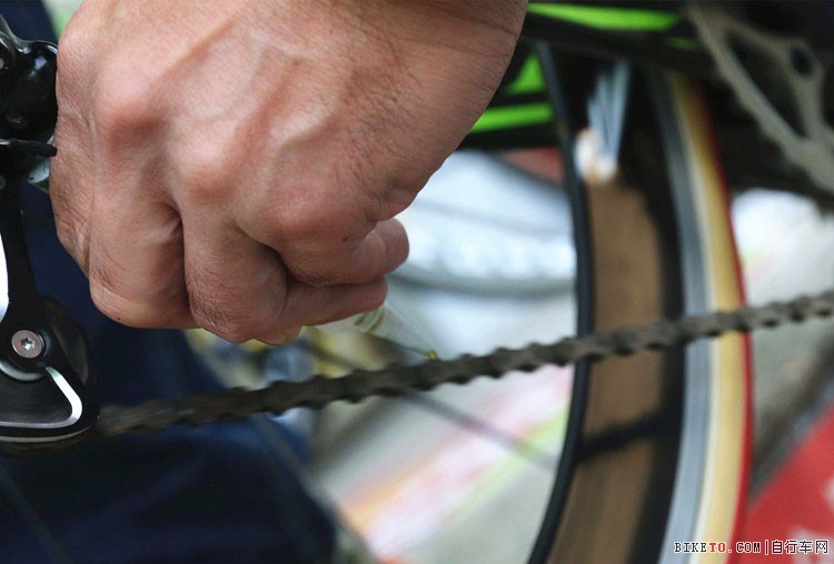 �������ϳ��Ӽ�ʦ����Щʲô��