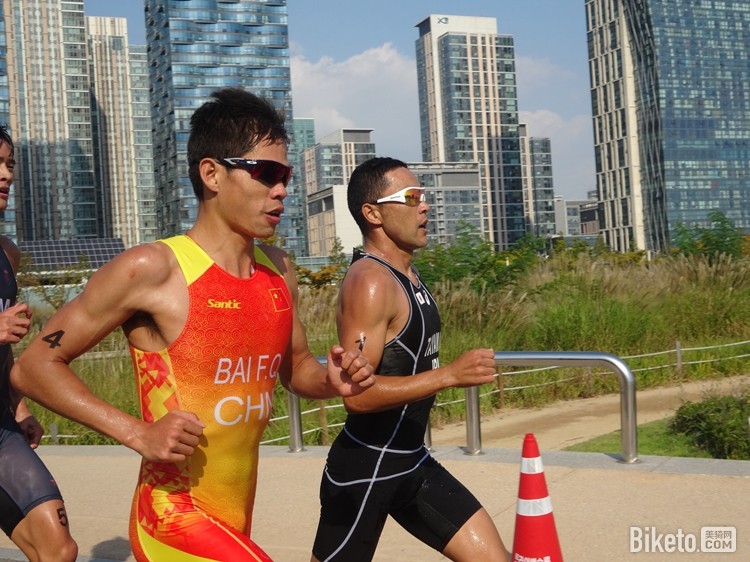 �ʴ����� ��������