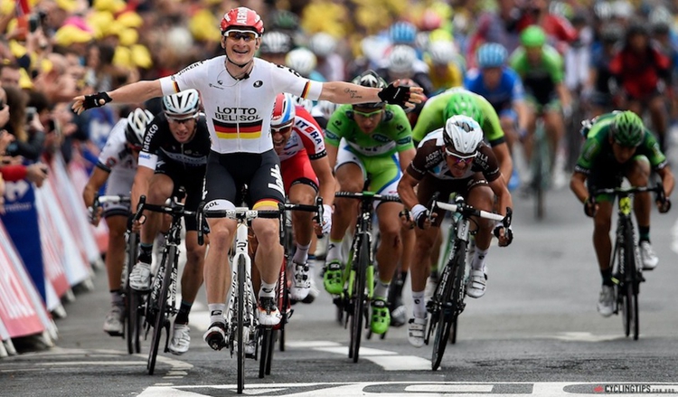 g�������