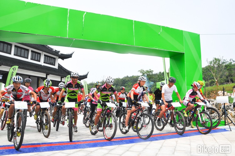 ������•�ֻ,̫��ɽ�����г���ս��