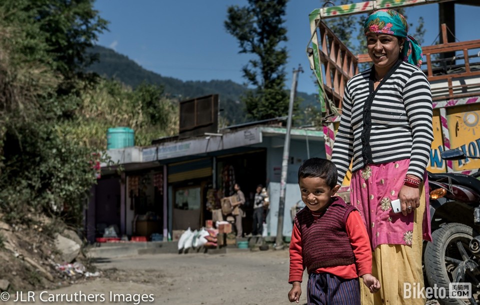 ϲ������ɽ��Ӣ��������