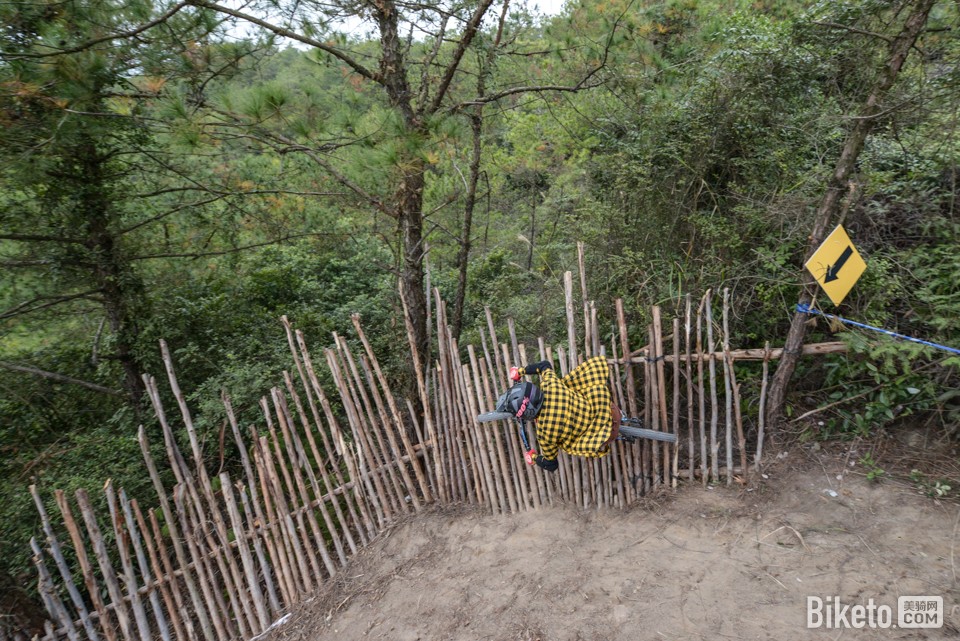 潮州紫莲山国际速降邀请赛 潮州紫莲山国际速降邀请赛