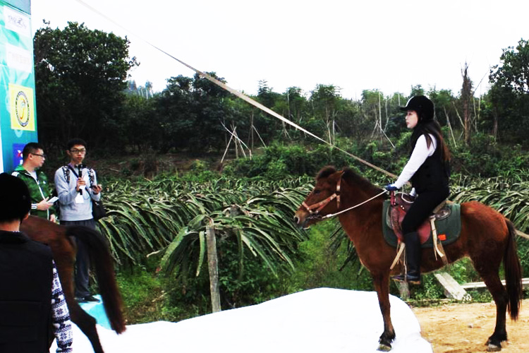 ESSEN助力首届泛珠三角自行车山地越野邀请赛 ESSEN助力首届泛珠三角自行车山地越野邀请赛