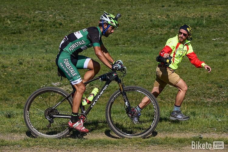 �ɹ�ɽ��ԽҰ����ս��