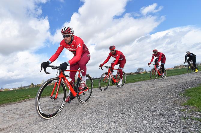 巴黎-鲁贝,坎切拉拉,古典赛 巴黎-鲁贝,坎切拉拉,古典赛