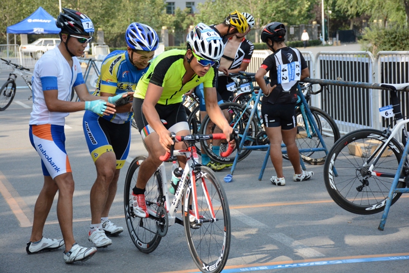 团体接力 团体接力