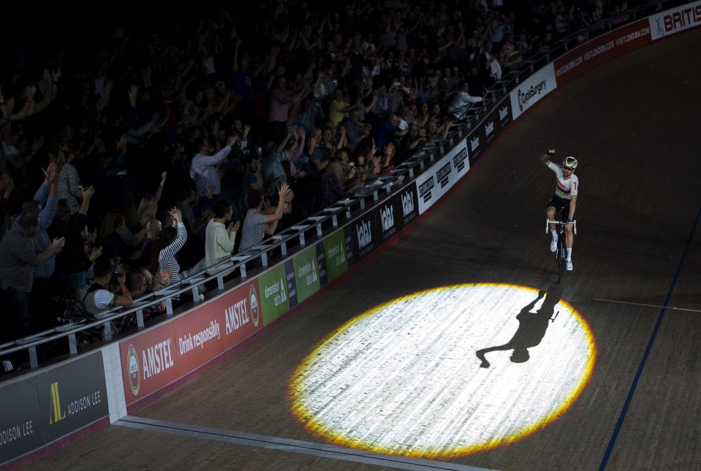 卡文迪什,维金斯,维维亚尼,凯泽,场地车 卡文迪什,维金斯,维维亚尼,凯泽,场地车