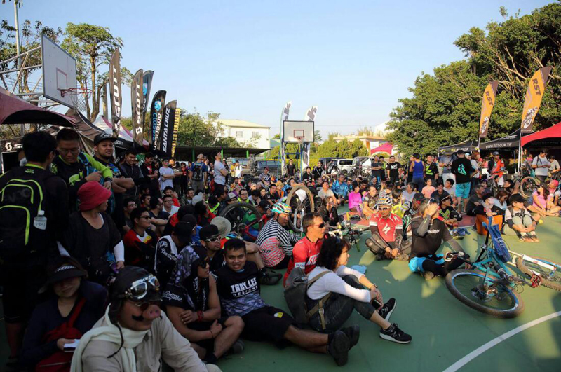 真级八Enduro挑战赛 (4).jpg 真级八Enduro挑战赛 (4).jpg