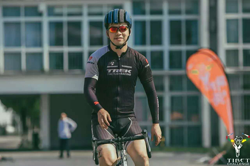 骑闯天路 骑闯天路