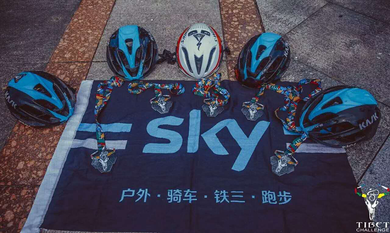 骑闯天路 骑闯天路