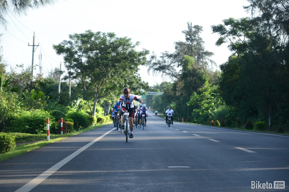 ����100����վ