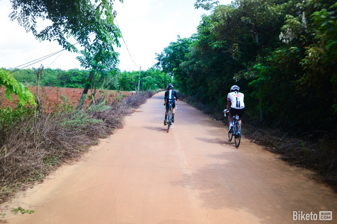 ����100����վ