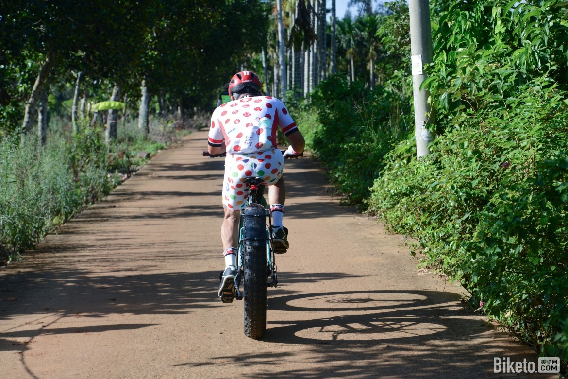 ����100����վ